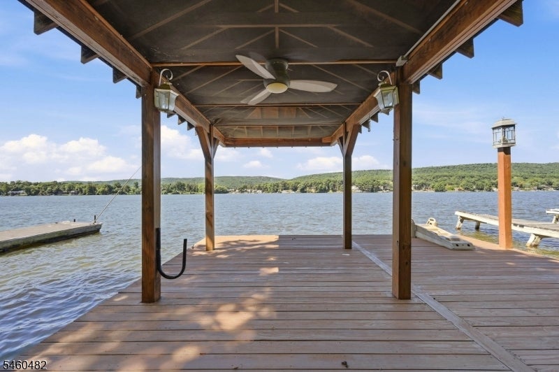 212 Long Pond Rd