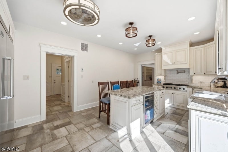 50 Ancora Rd