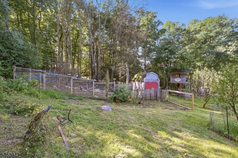 50 Ancora Rd