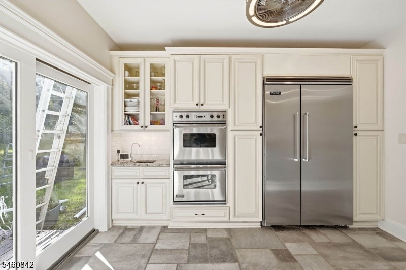50 Ancora Rd
