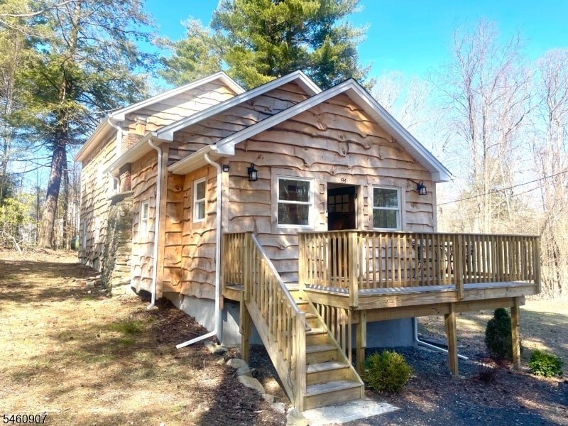 94 Banker Rd