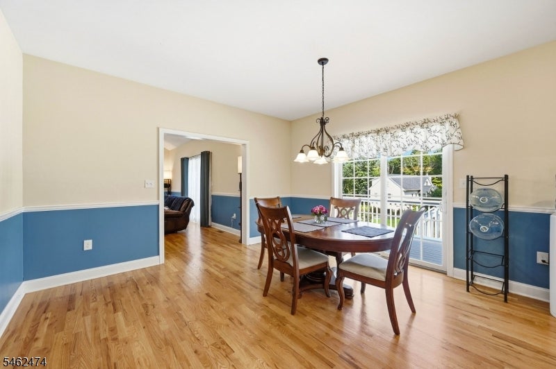 58 Leslie Dr