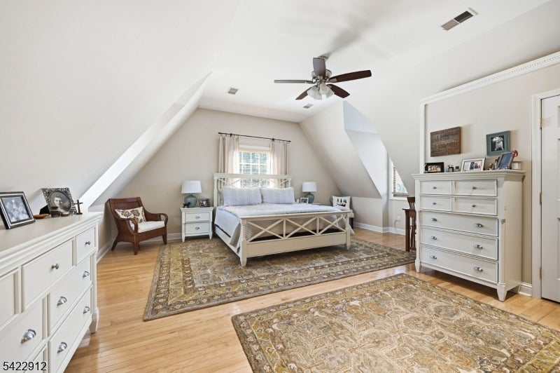 173 Point Breeze Dr