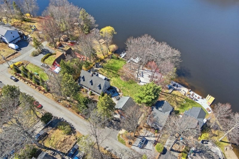 173 Point Breeze Dr