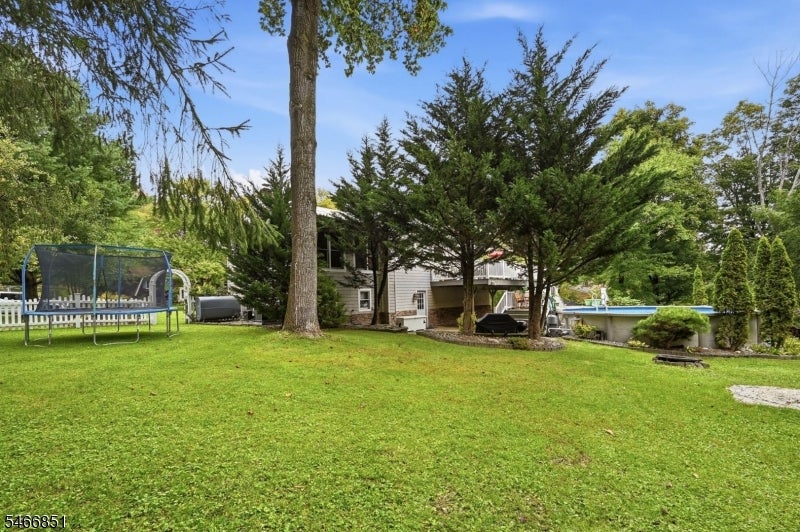 9 Ponderosa Pl
