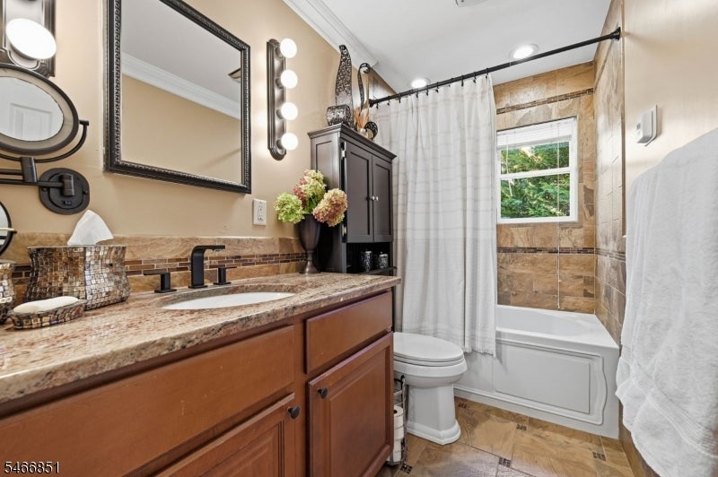 9 Ponderosa Pl