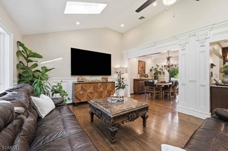 9 Ponderosa Pl