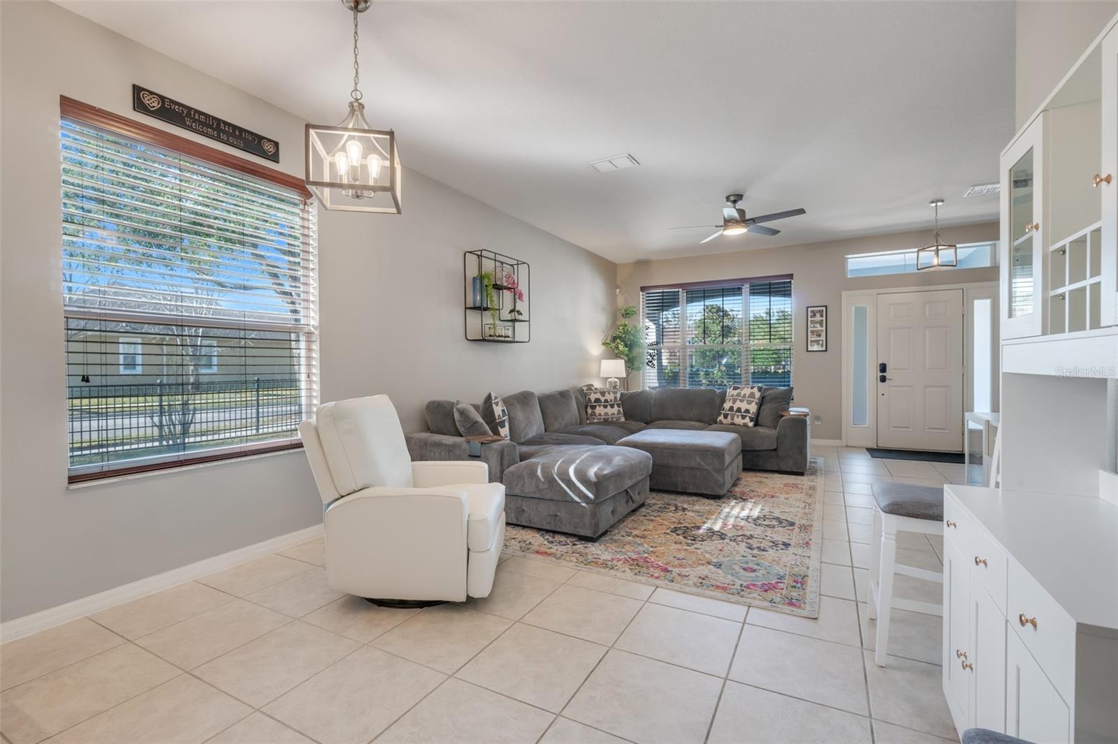 880 SUMMER OAKS RD
