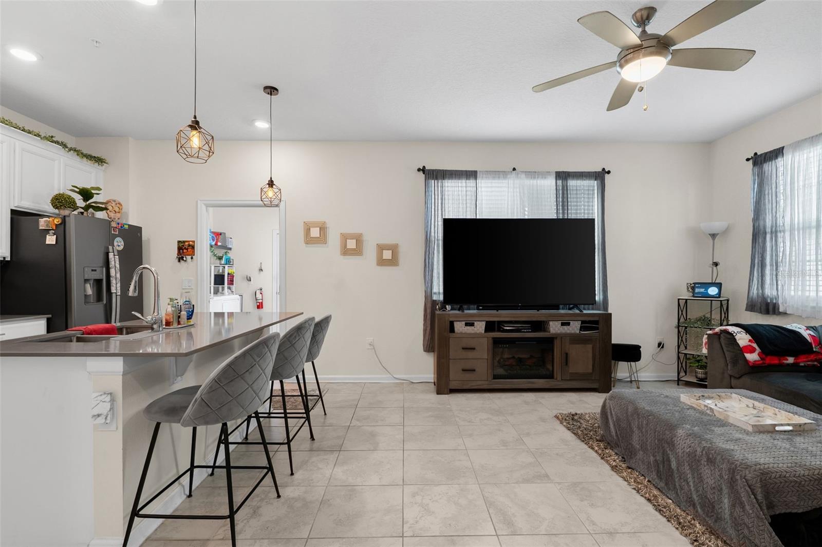 3105 AQUA VIRGO LOOP