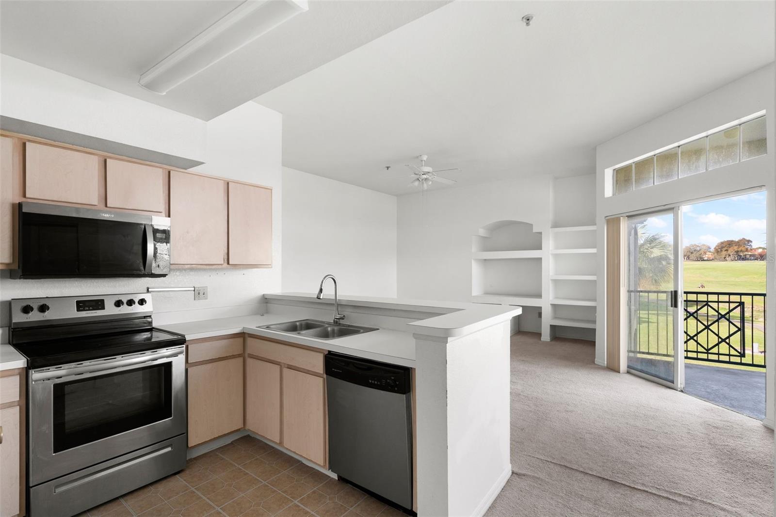 7320 WESTPOINTE BLVD #533