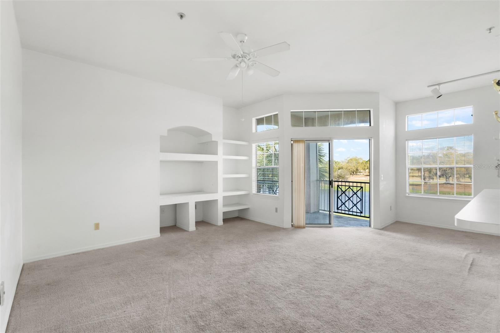 7320 WESTPOINTE BLVD #533