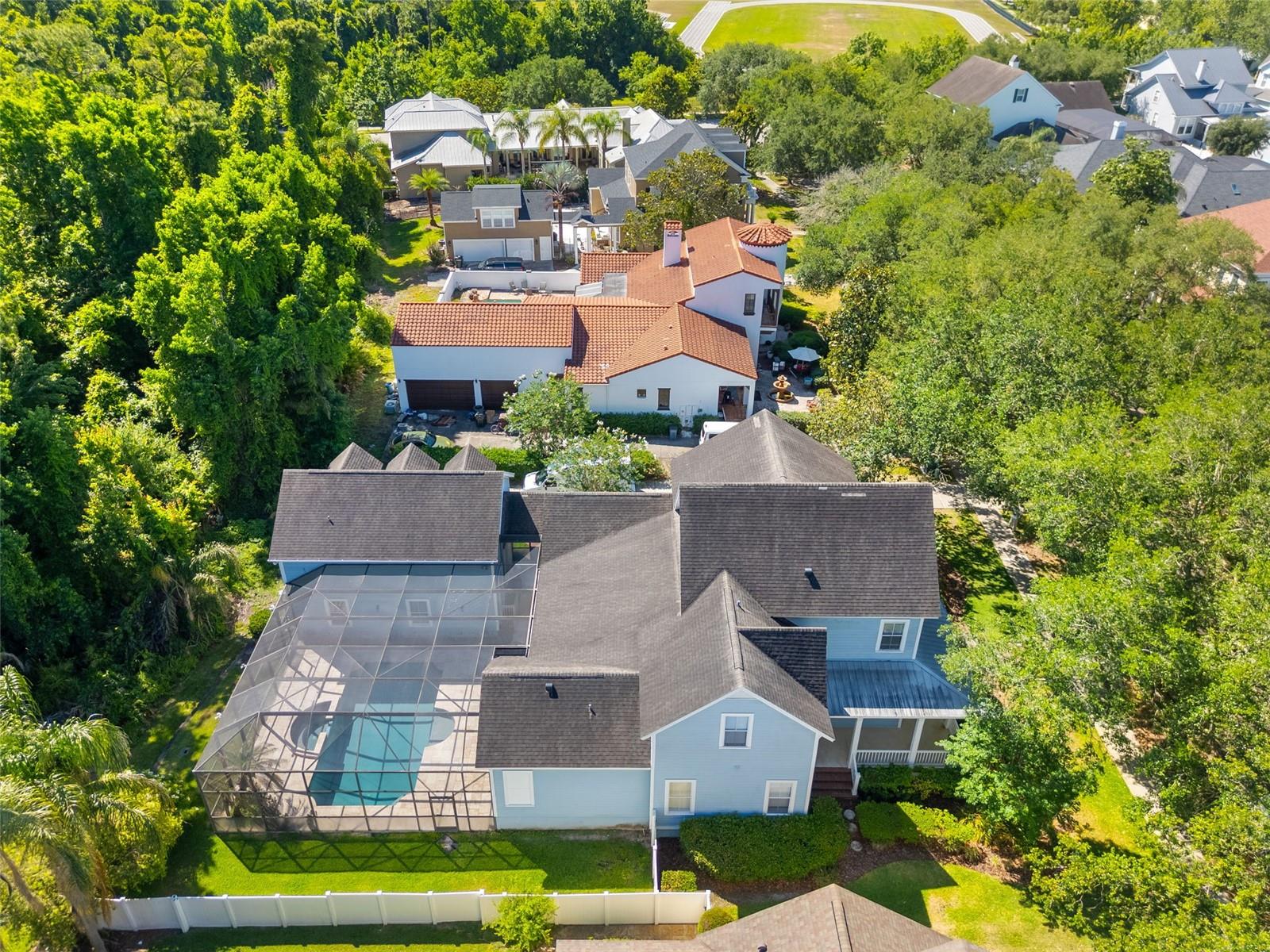 907 WESTPARK DR