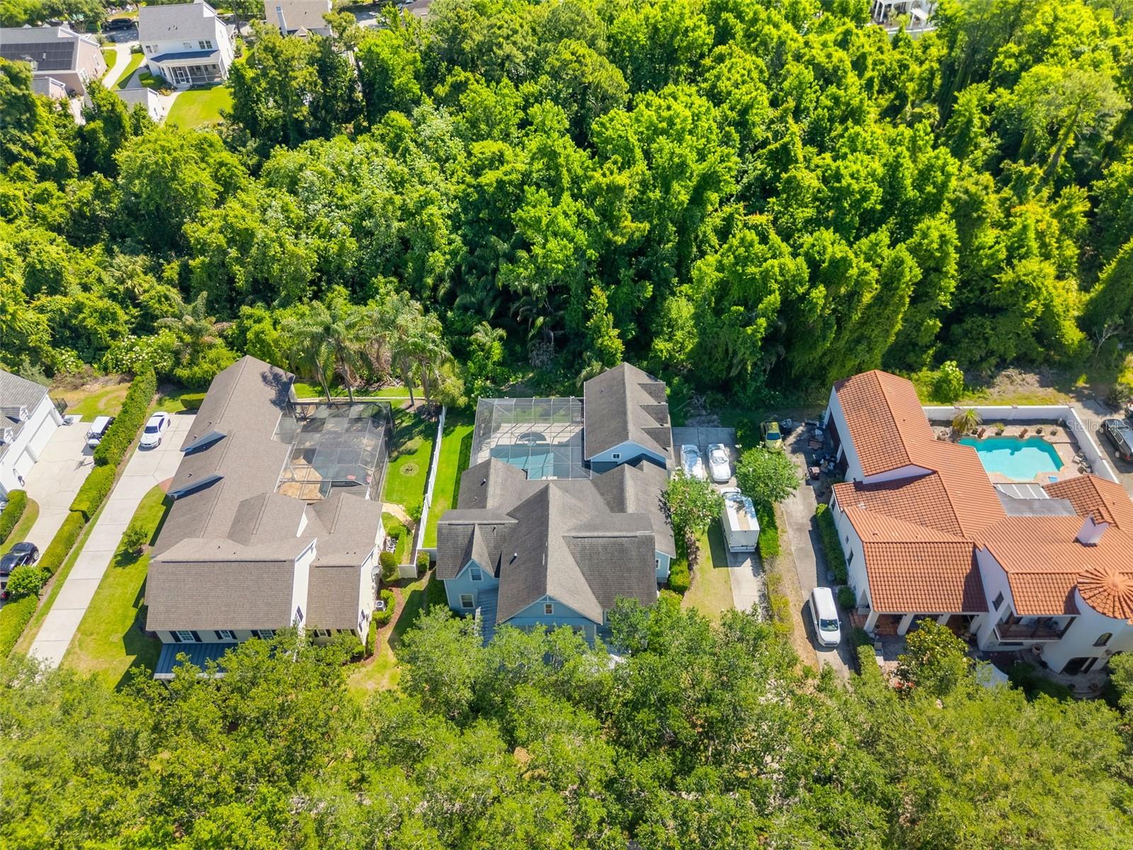 907 WESTPARK DR
