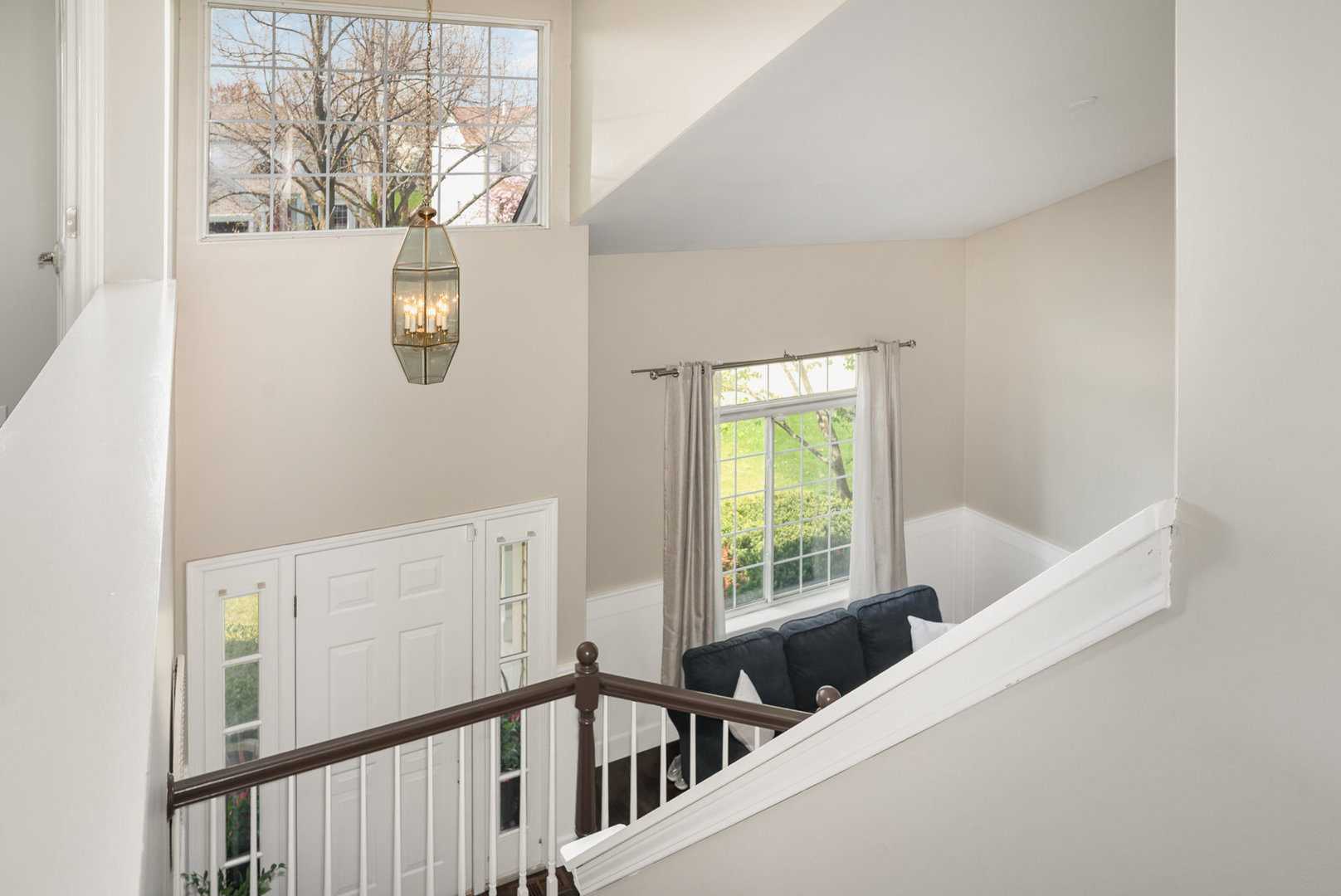 553 Ivory Lane