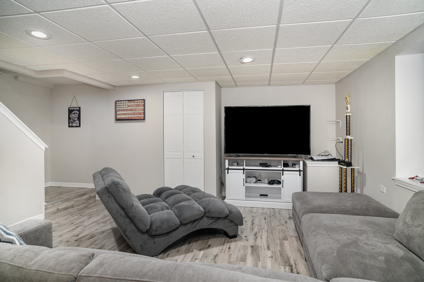 553 Ivory Lane