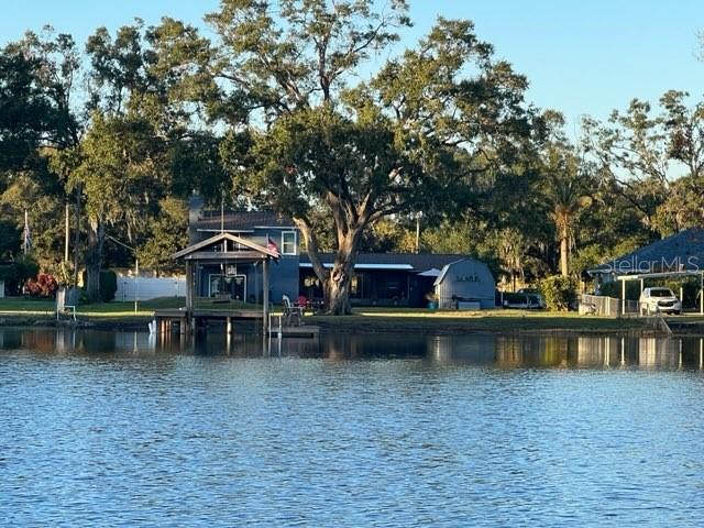 423 E COUNTY LINE RD