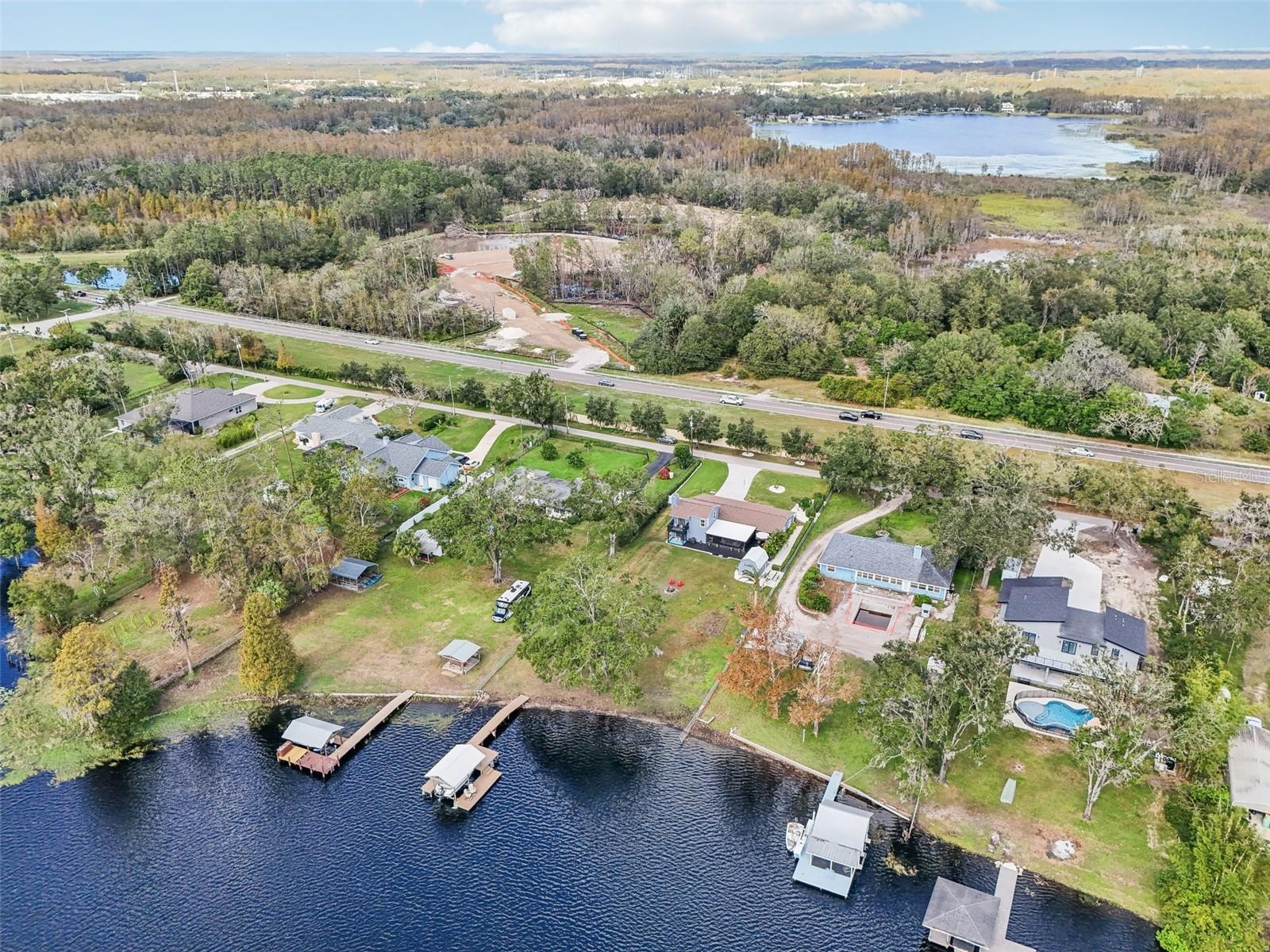 423 E COUNTY LINE RD