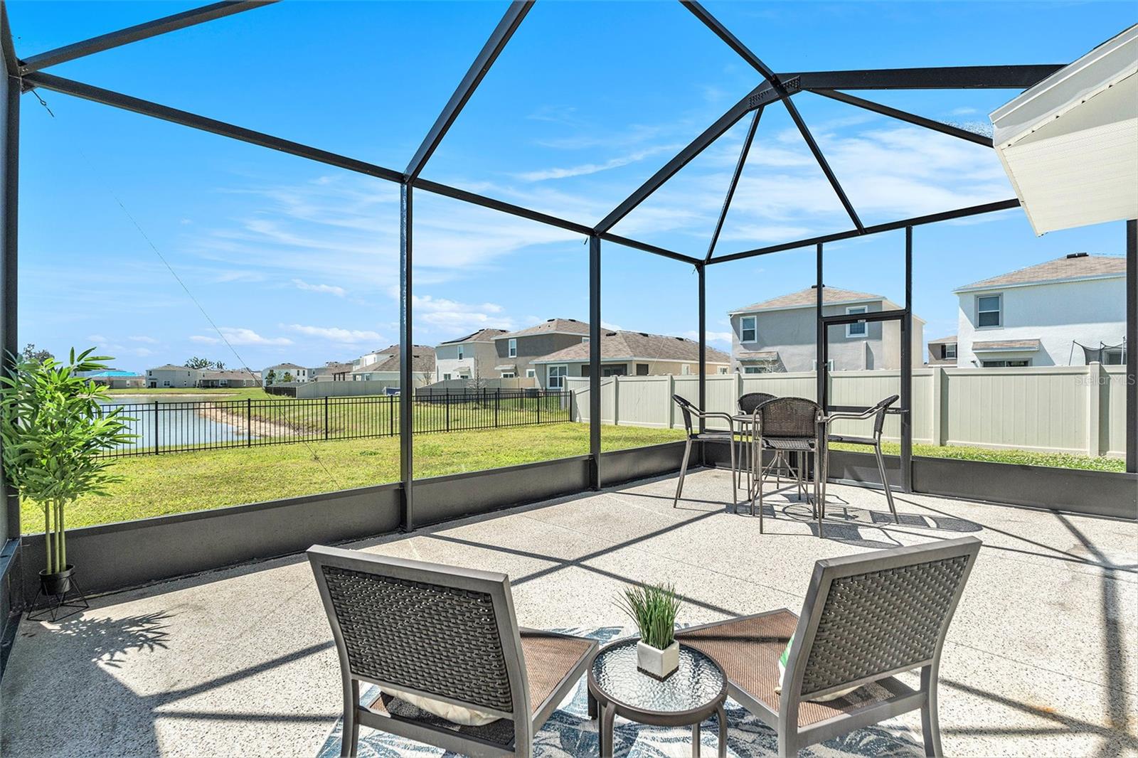 10506 PENNY GALE LOOP