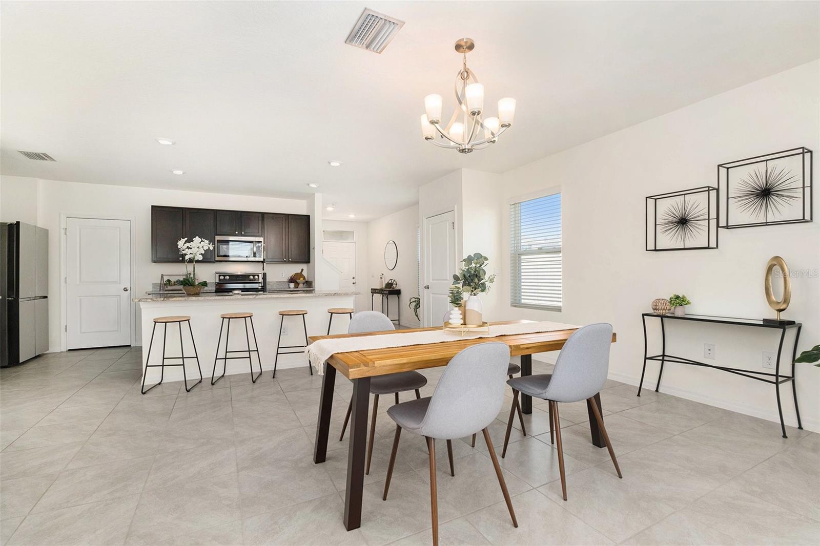 10506 PENNY GALE LOOP