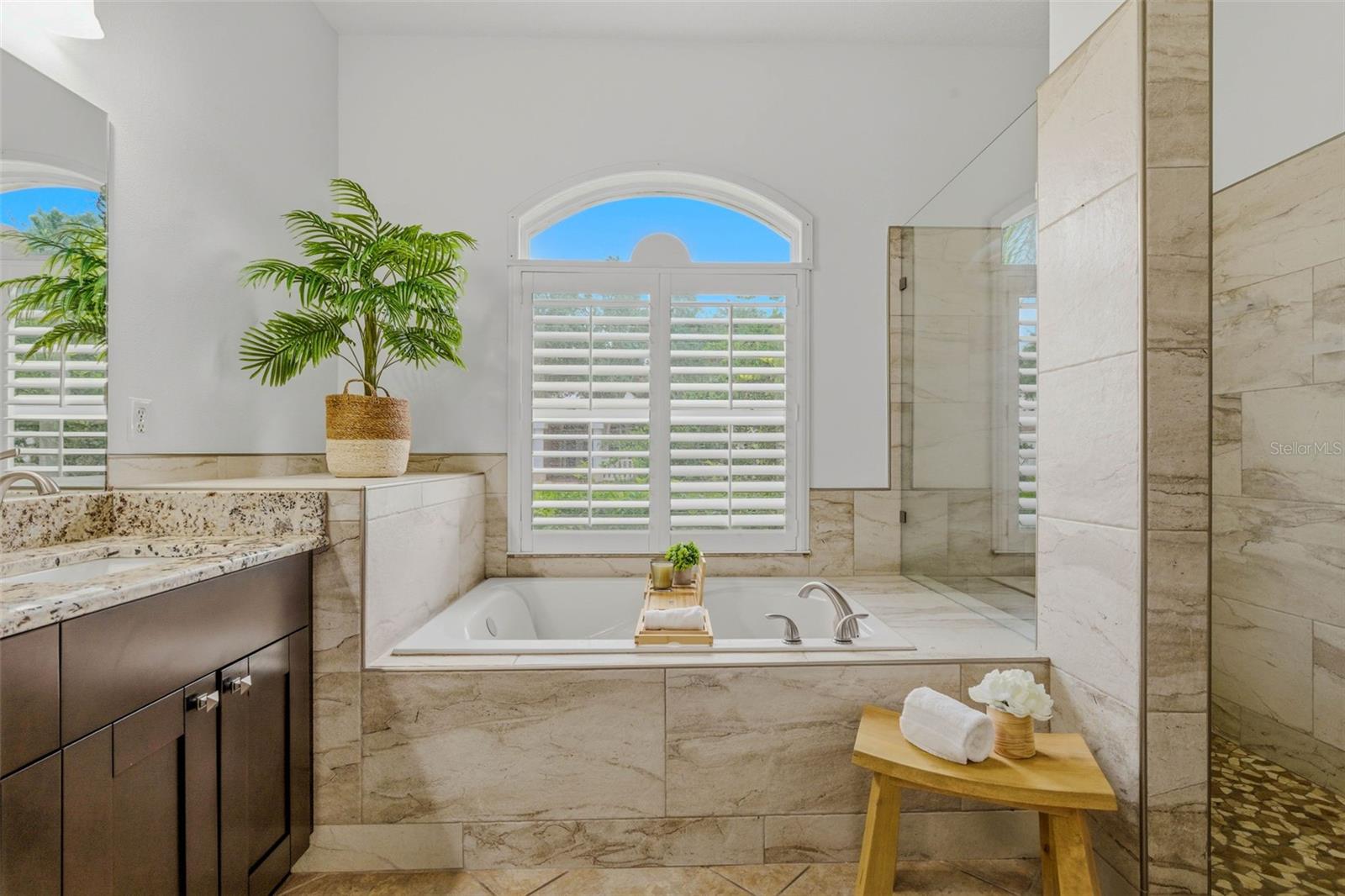 4309 WATERFORD LANDING DR