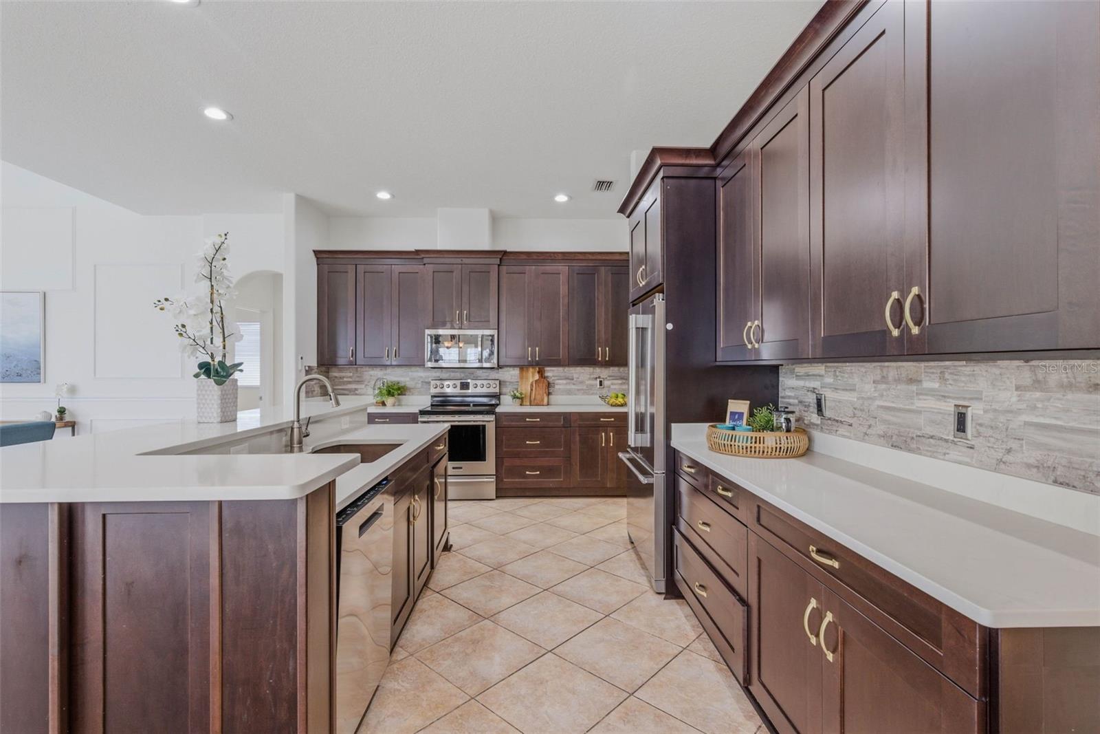 4309 WATERFORD LANDING DR