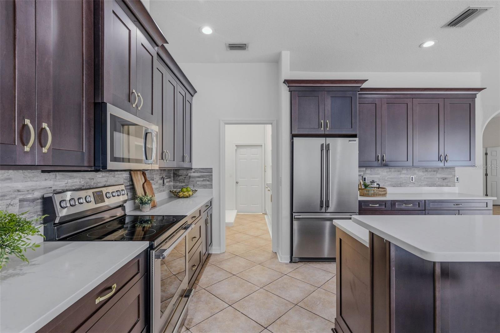 4309 WATERFORD LANDING DR