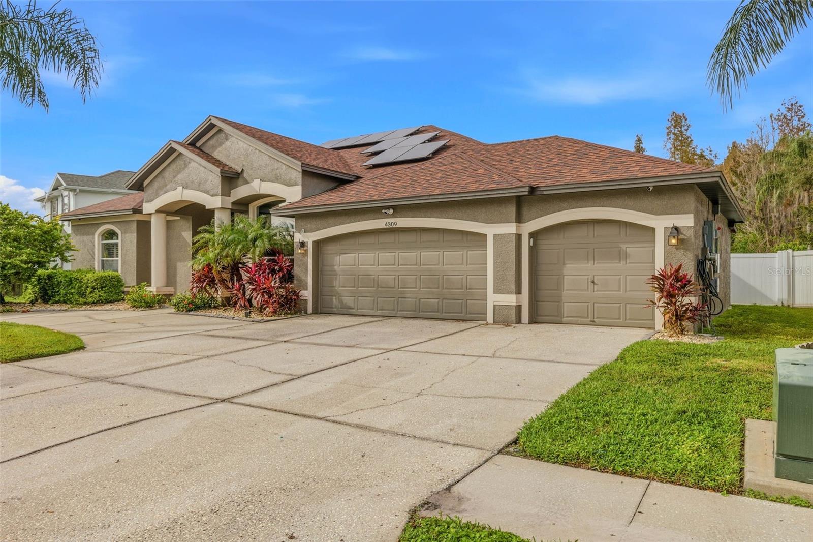 4309 WATERFORD LANDING DR