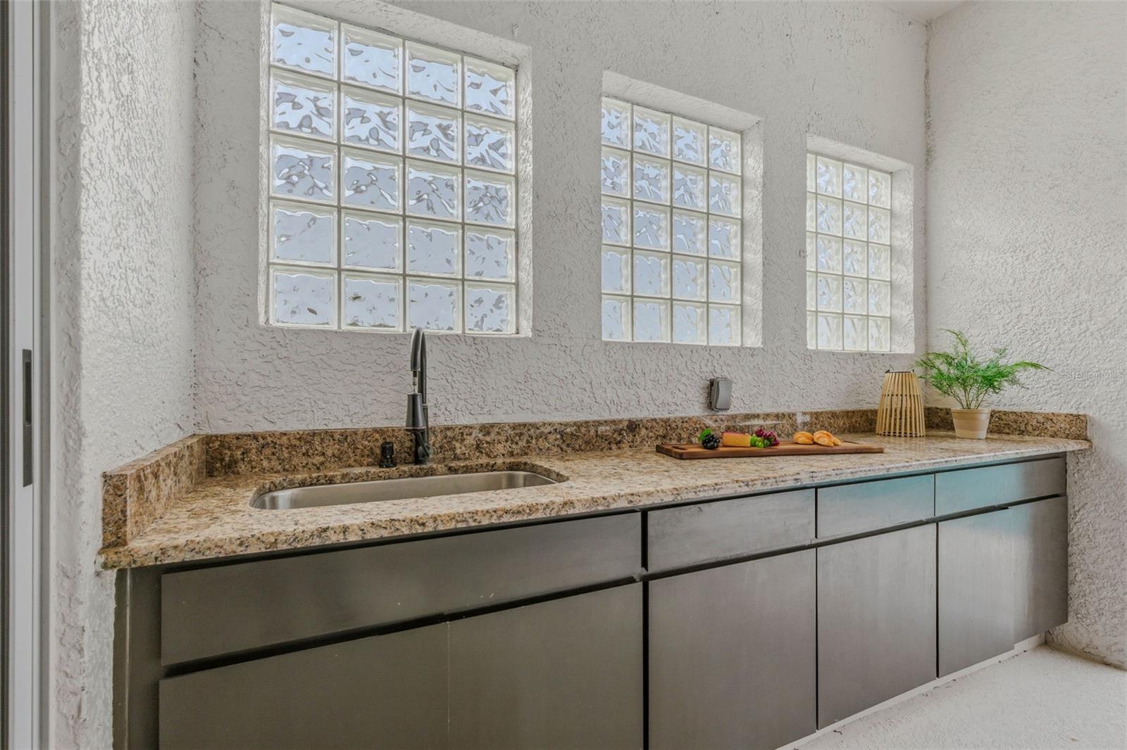 4309 WATERFORD LANDING DR