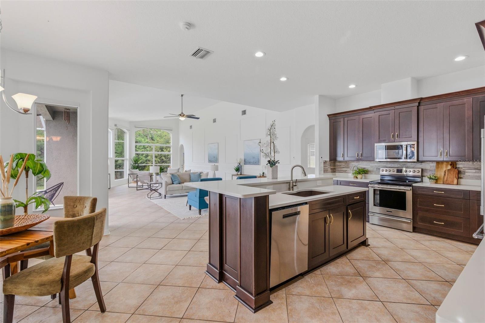 4309 WATERFORD LANDING DR