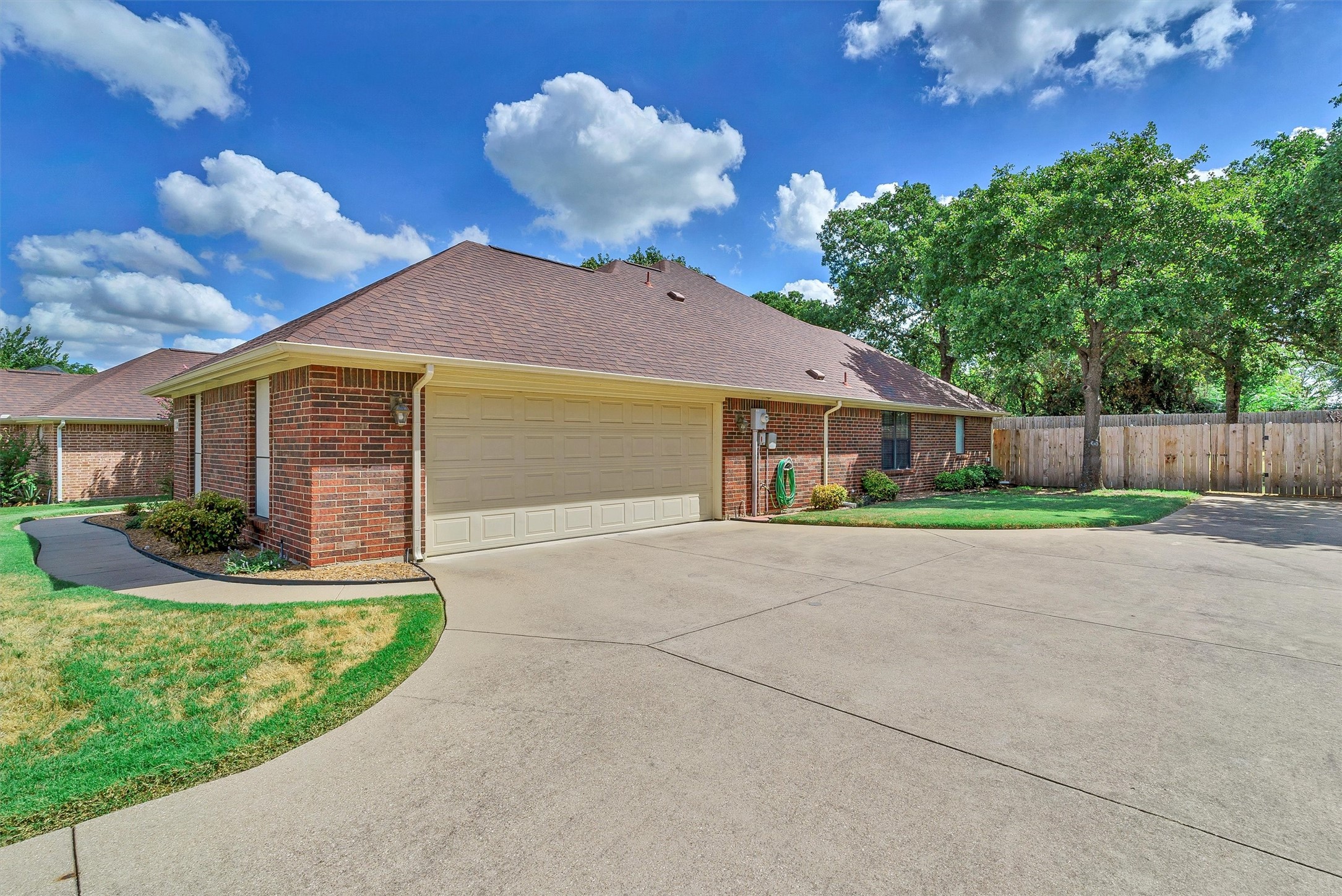 812 Linda Drive