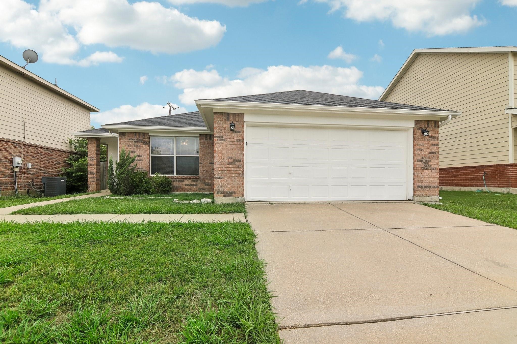 112 Lone Star Avenue