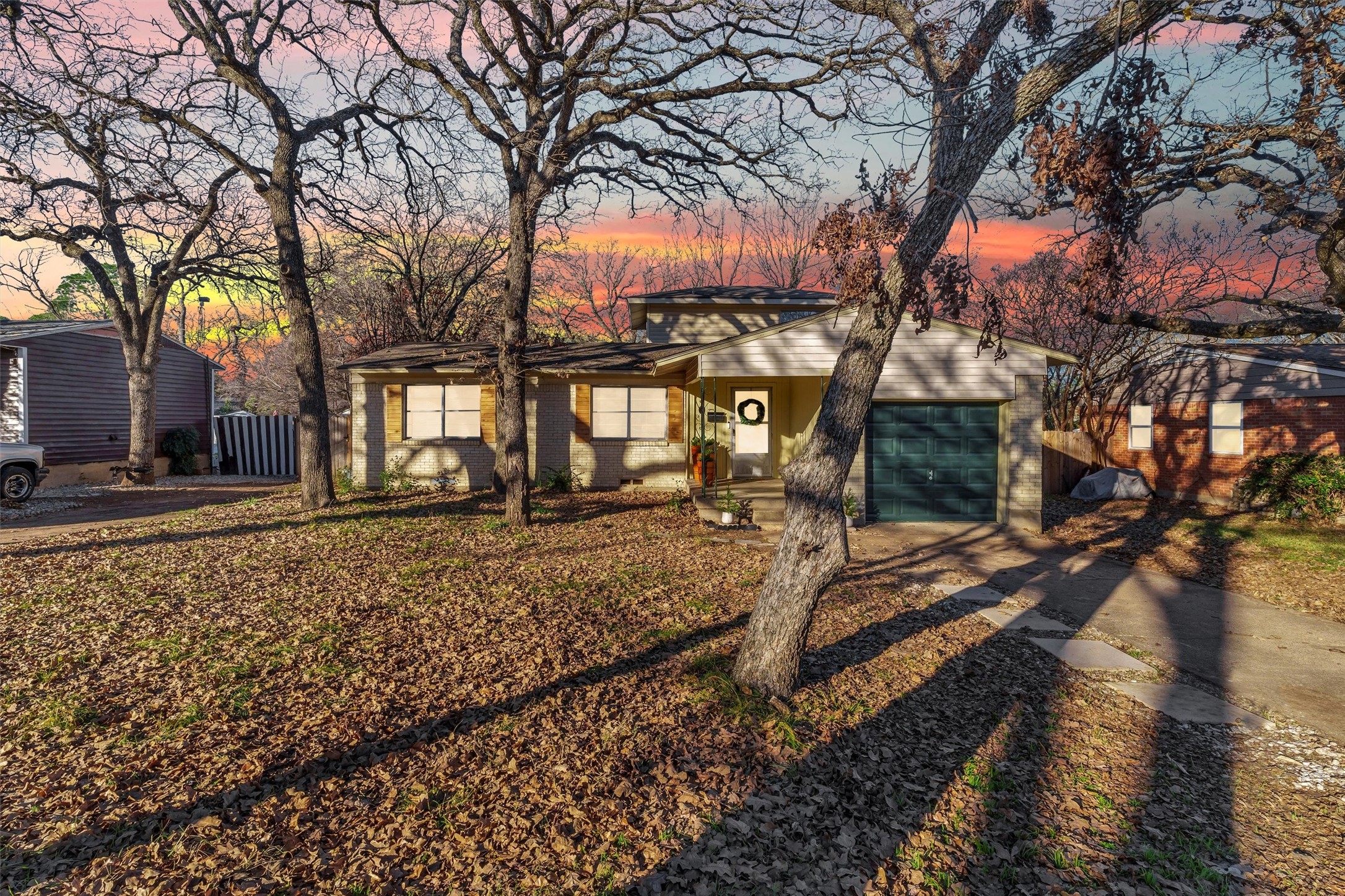1012 Gaye Lane