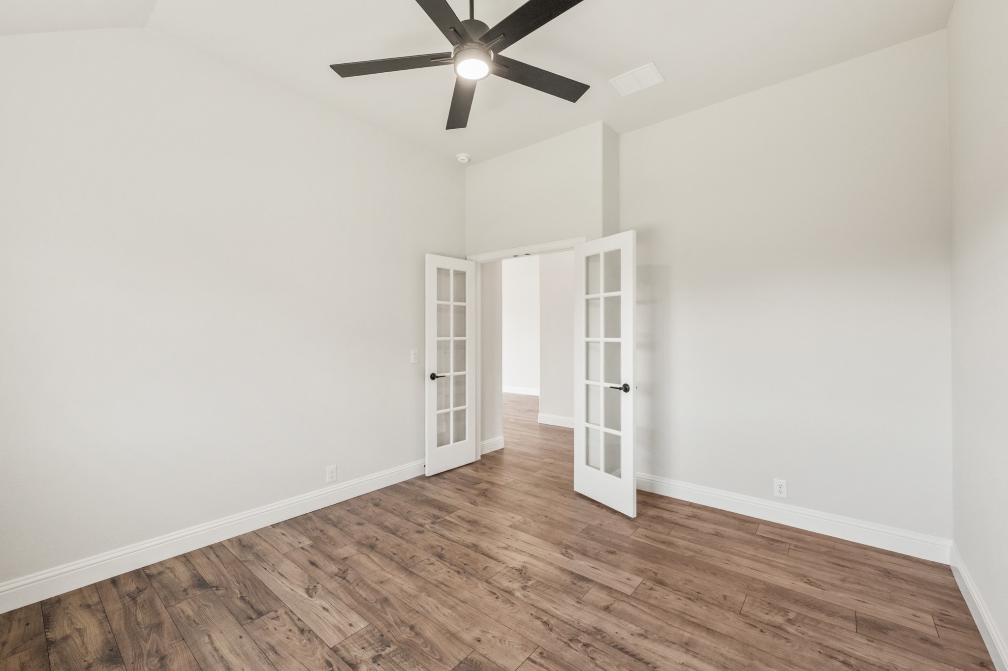 9517 Ocelot Court