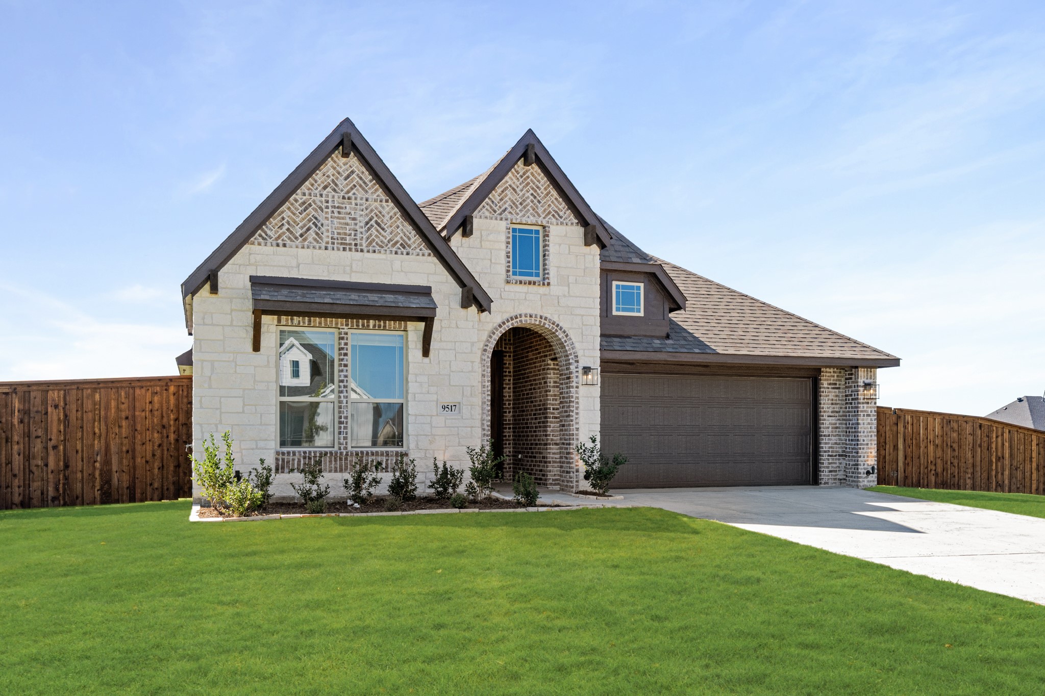 9517 Ocelot Court
