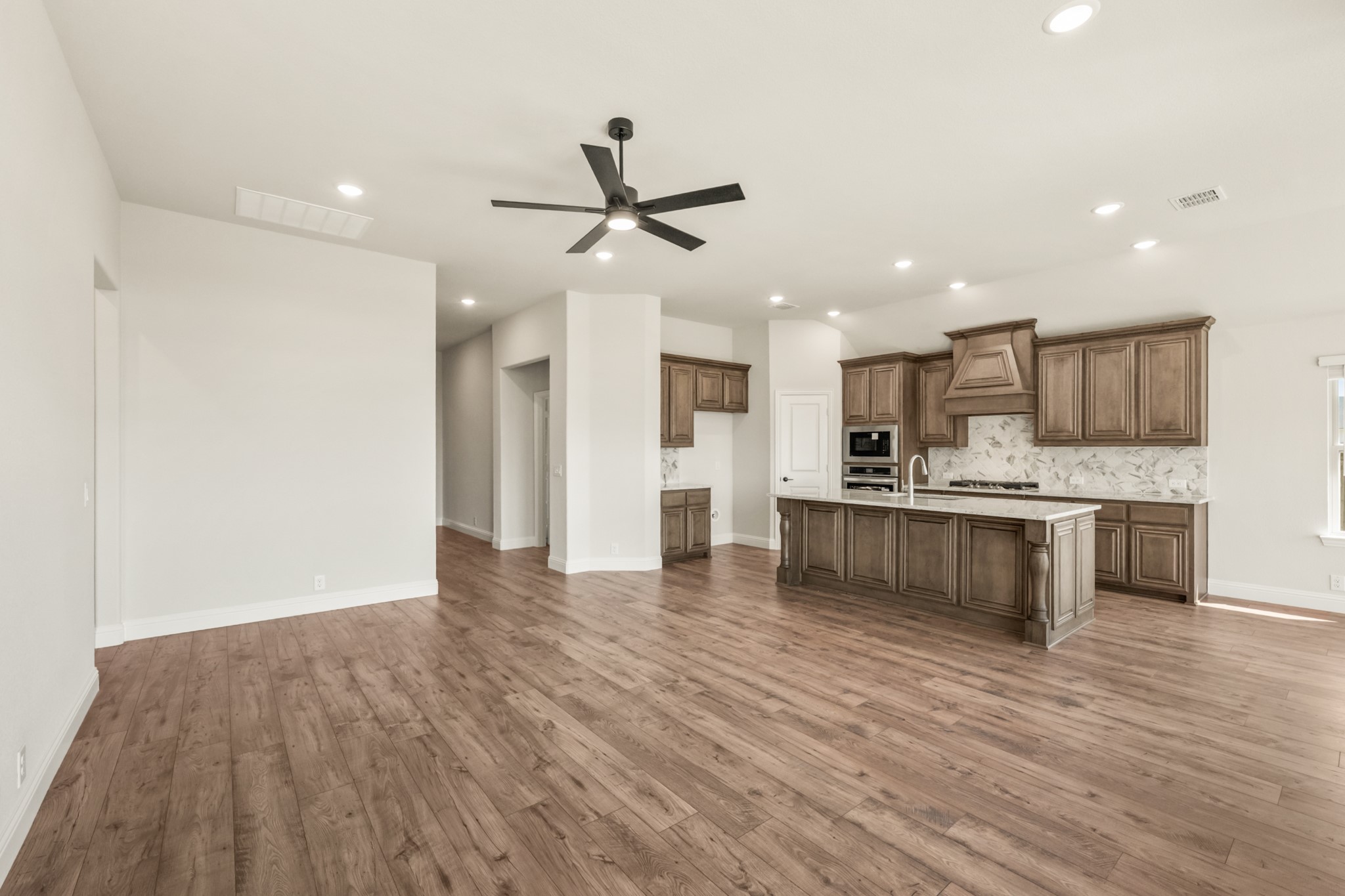9517 Ocelot Court
