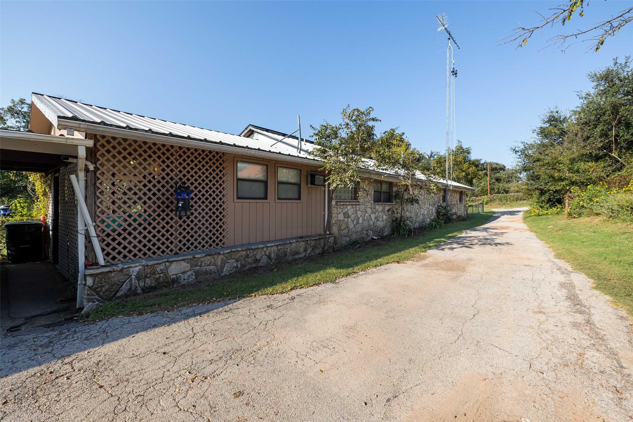 15069 Mitchell Bend Court