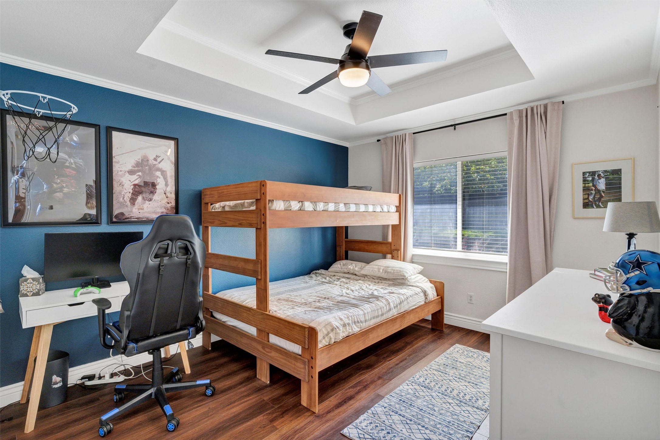 3404 Oak Leaf Drive