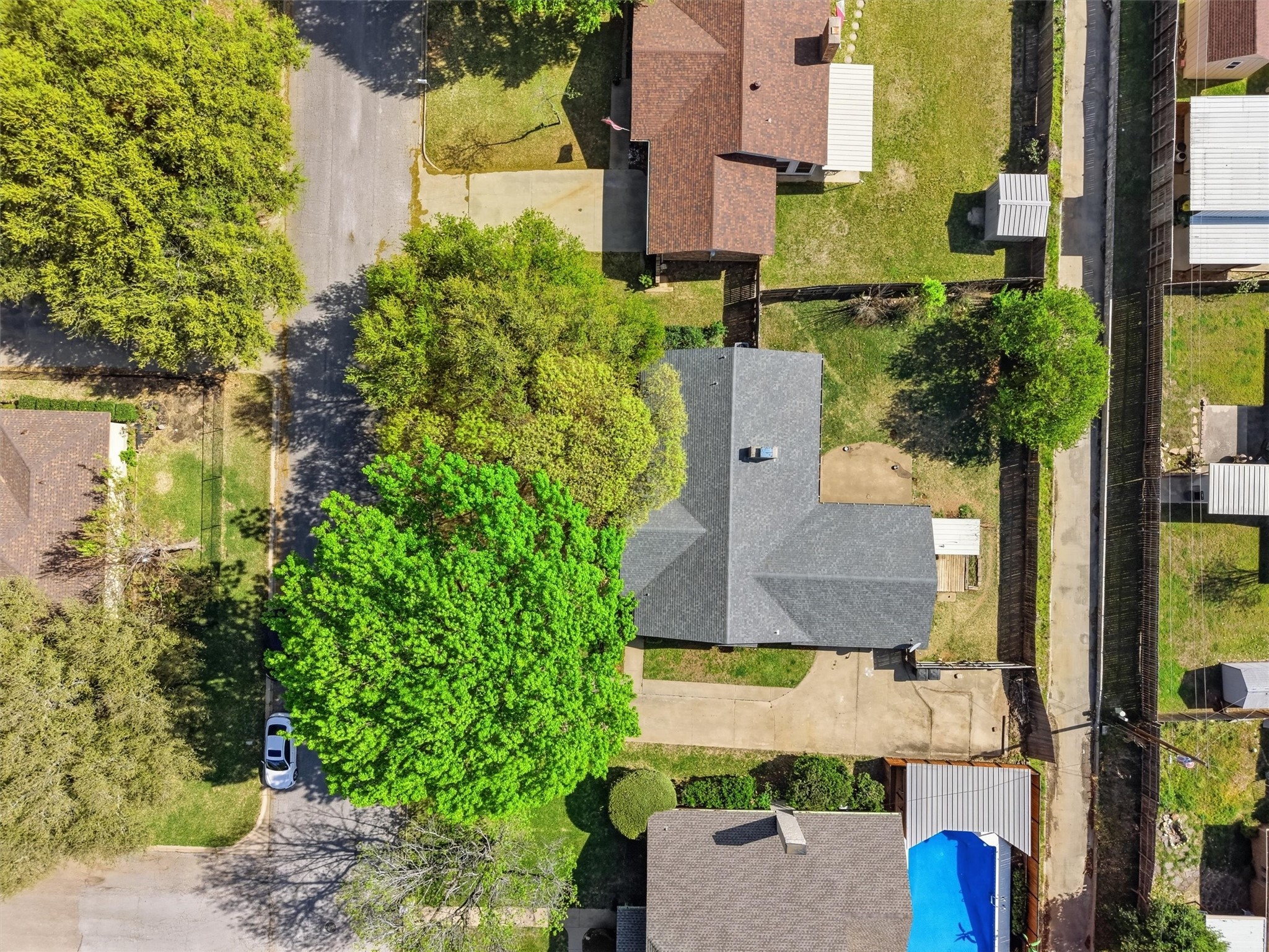 1325 Hemphill Drive