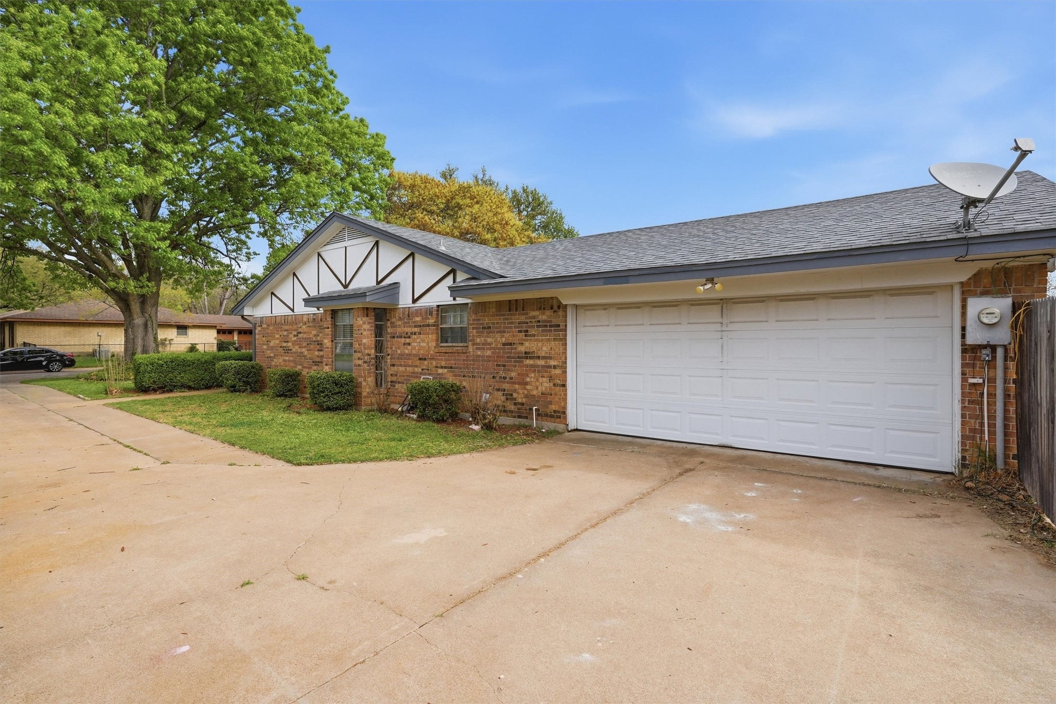 1325 Hemphill Drive