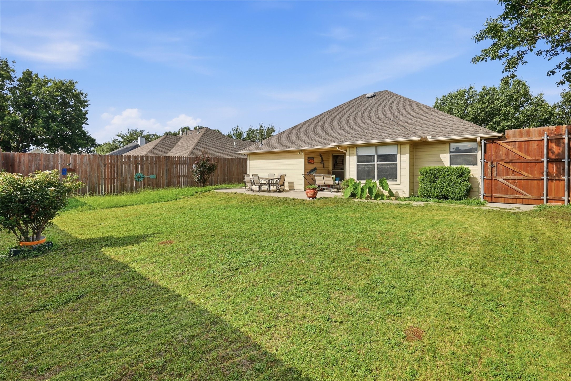 708 Hillcrest Drive