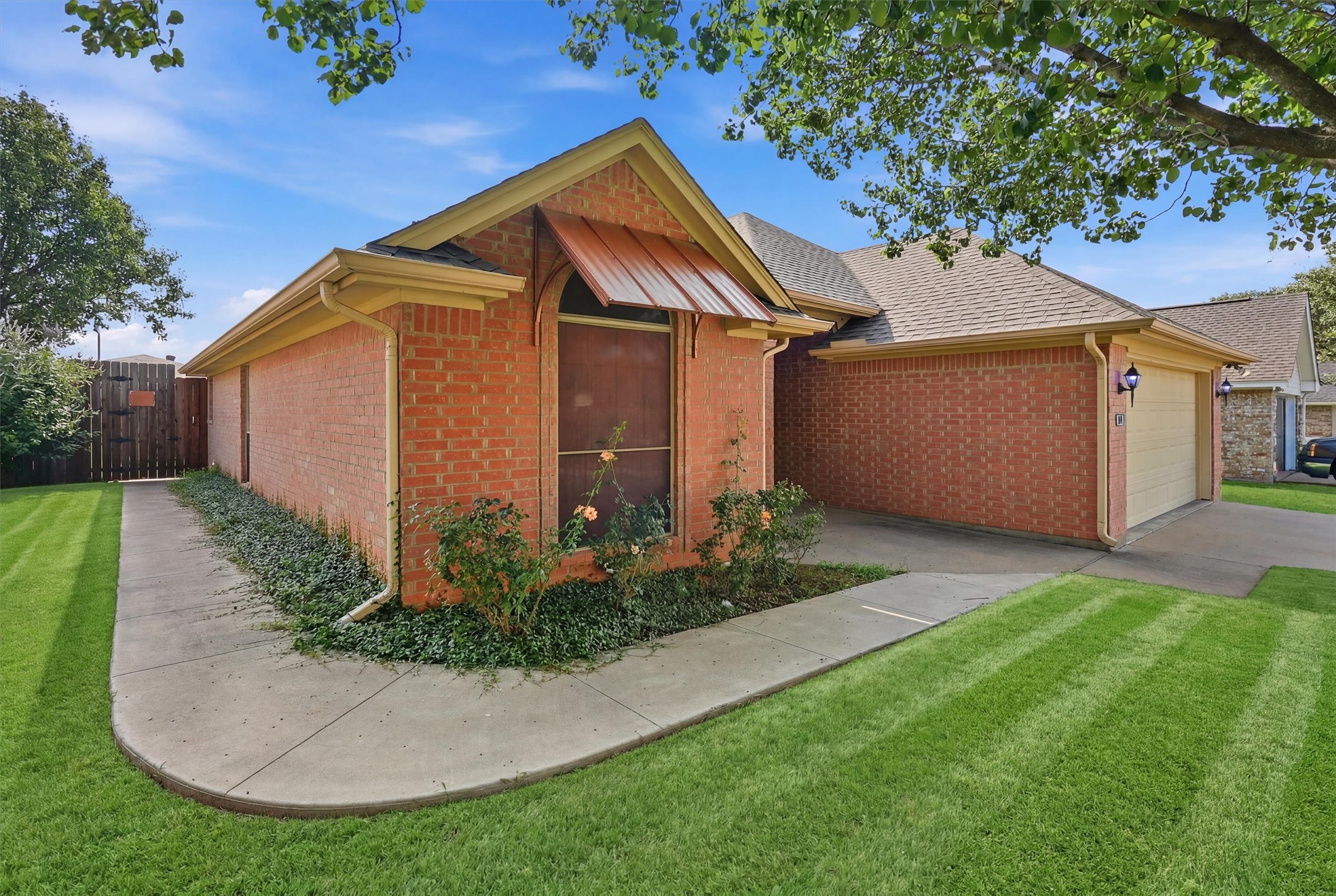 708 Hillcrest Drive