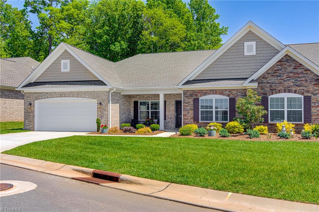 3760 Echo Forest Trail