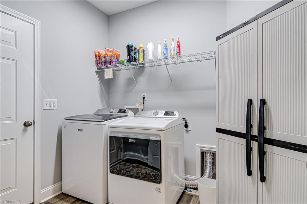 3760 Echo Forest Trail