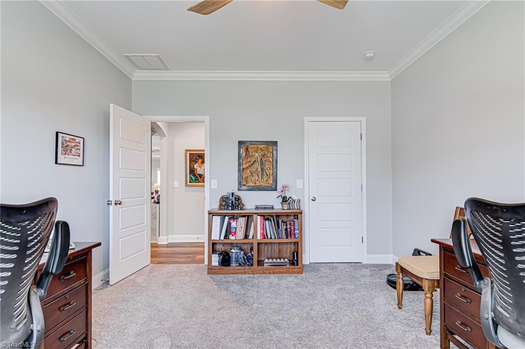 3760 Echo Forest Trail