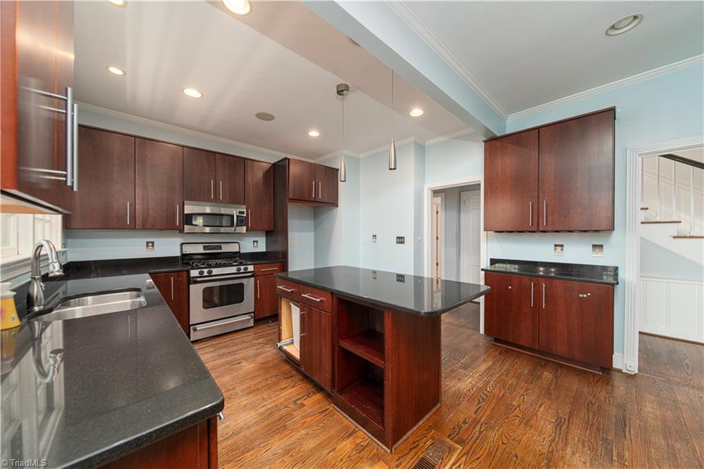 706 Florham Drive