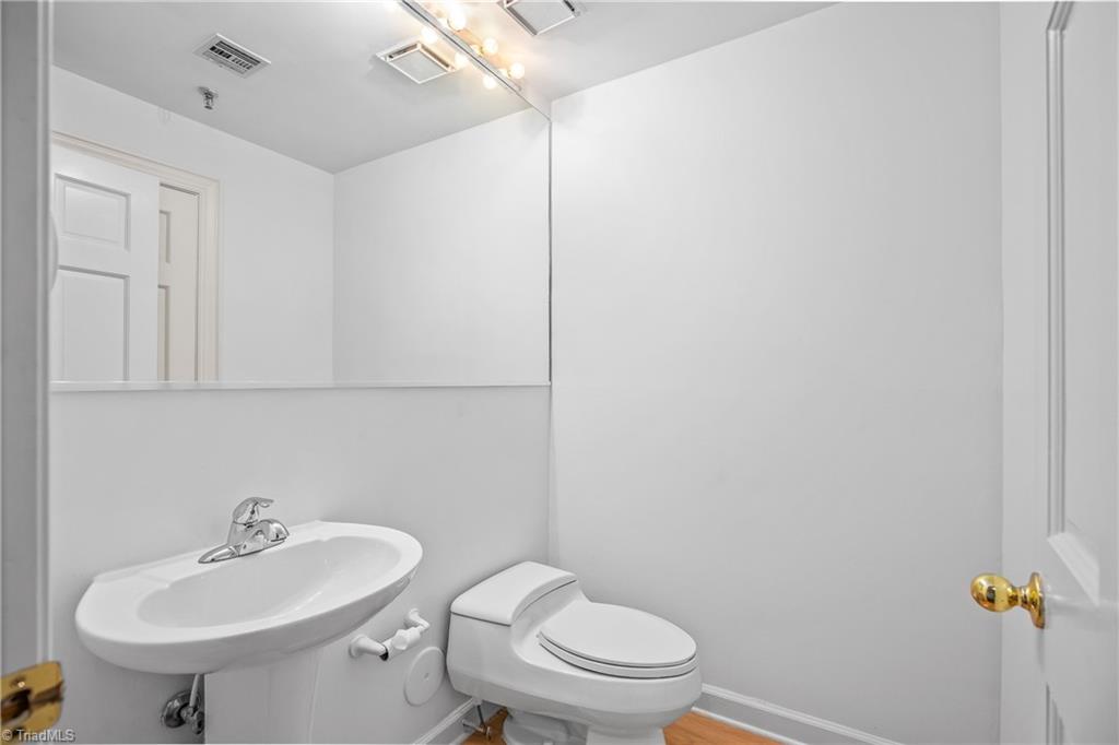317 High Avenue # 14B