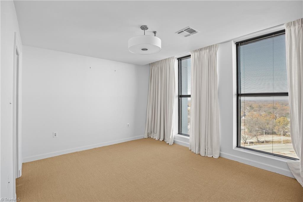 317 High Avenue # 14B