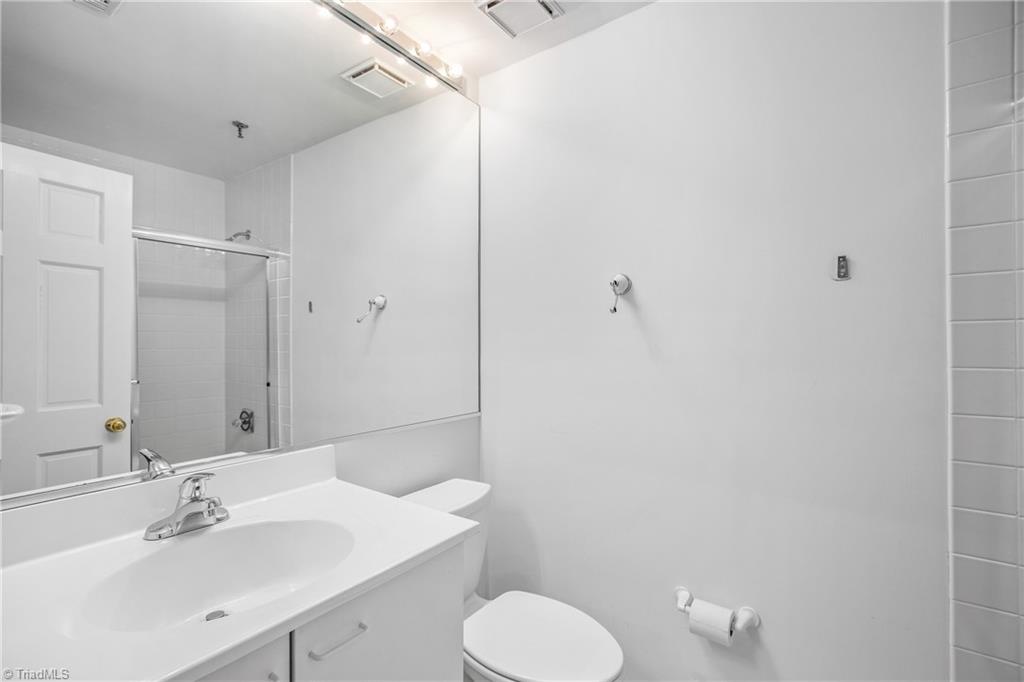317 High Avenue # 14B