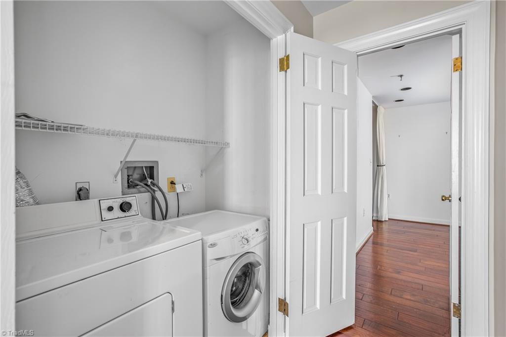317 High Avenue # 14B