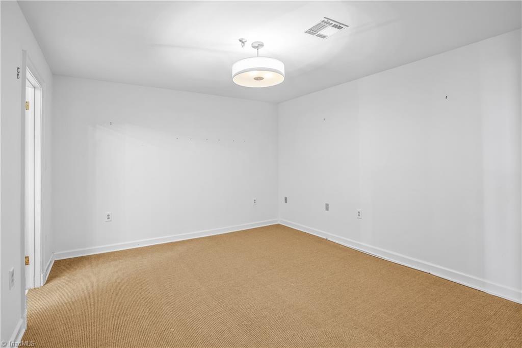 317 High Avenue # 14B